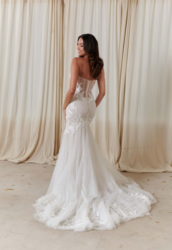 Serene by Madi Lane Jules SR2443 Fitted strapless plus size dress at love it at stellas bridal in westminster MD