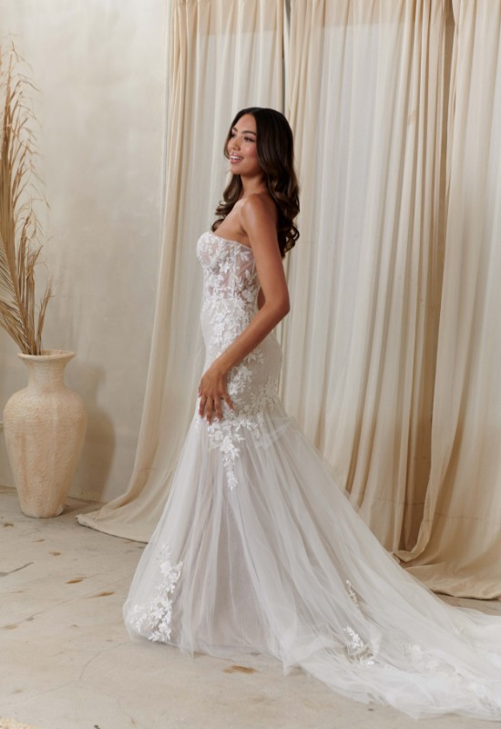 Serene by Madi Lane Jules SR2443 Fitted strapless plus size dress at love it at stellas bridal in westminster MD