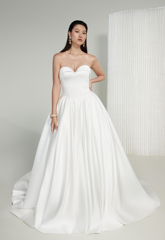 Justin Alexander Signature Joan 99227 Luxury Wedding Dress at Love it at Stella's Bridal Shop in Westminster MD